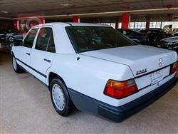 مێرسێدس بێنز E-Class
